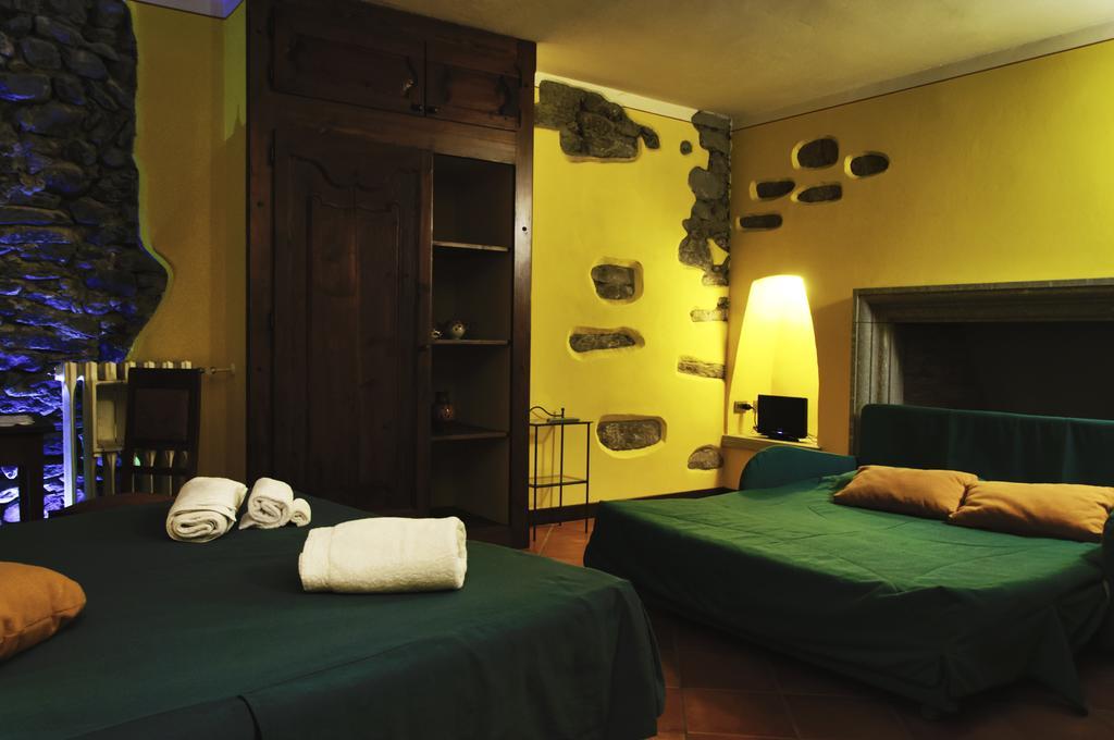I Due Monaci Hotel Домодосола Екстериор снимка